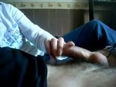 English amateur wife gives me unforgettable cook jerking in the morning